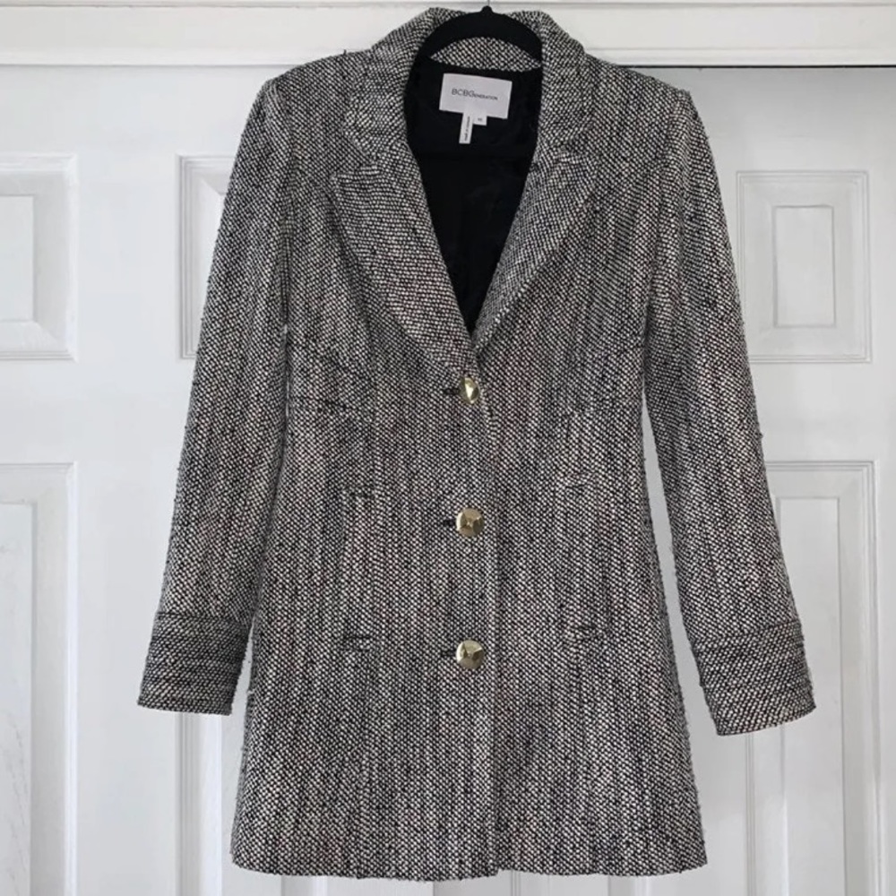 BCBG womens trench coat